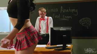 Schoolgirl Alexa's Anal Fun - лучшее порно 24/7 на HOTSEXVIDEOS24.COM