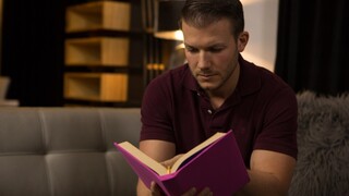 Codey Steele Fucks Scarlett Bloom in Diary Scene - лучшее порно 24/7 на HOTSEXVIDEOS24.COM