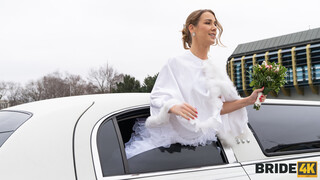 Czech Babe Alexis Crystal in Wedding Limo Sex - лучшее порно 24/7 на HOTSEXVIDEOS24.COM