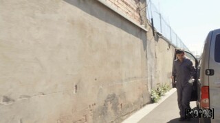Valeria Moves In - лучшее порно 24/7 на HOTSEXVIDEOS24.COM