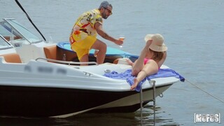 Kenzie Madison Reverse Cowgirl Riding - лучшее порно 24/7 на HOTSEXVIDEOS24.COM