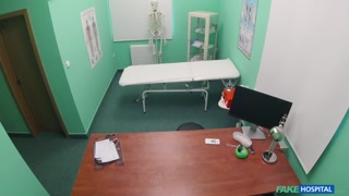 Medical Miracle: Wet Pussy and Climax Ease Back Pain - лучшее порно 24/7 на HOTSEXVIDEOS24.COM