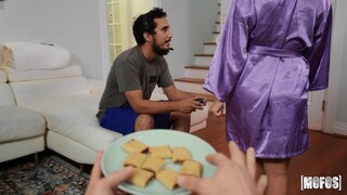 Black Cock for Kevin's Mom - лучшее порно 24/7 на HOTSEXVIDEOS24.COM