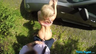 Blonde Amateur Nesty Sucks and Fucks - лучшее порно 24/7 на HOTSEXVIDEOS24.COM