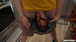 Big Cock Fucks Two Girls On Turkey Day - лучшее порно 24/7 на HOTSEXVIDEOS24.COM
