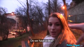 Reverse cowgirl fucks guy in public - лучшее порно 24/7 на HOTSEXVIDEOS24.COM