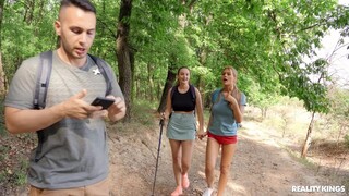 Samantha and Friends Get Wild - лучшее порно 24/7 на HOTSEXVIDEOS24.COM