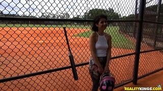 Amateur Cumshot on Brunette - лучшее порно 24/7 на HOTSEXVIDEOS24.COM