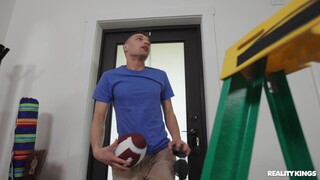 Big Ass Brunette Gets Titty Fucked - лучшее порно 24/7 на HOTSEXVIDEOS24.COM