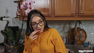 Violet Gems Tattooed Latina Gets Handjob and Cum - смотрите горячие секс видео на HOTSEXVIDEOS24.COM