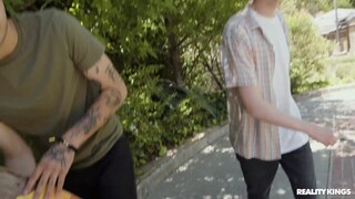 Tattooed MILF Gets Deepthroat Blowjob from Teen - лучшее порно 24/7 на HOTSEXVIDEOS24.COM
