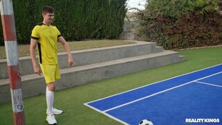Young Amateur Squirts Facial - лучшее порно 24/7 на HOTSEXVIDEOS24.COM