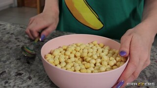 She's Got a Few Tricks - лучшее порно 24/7 на HOTSEXVIDEOS24.COM