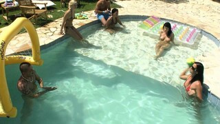 Outdoor Hardcore with Cassye - лучшее порно 24/7 на HOTSEXVIDEOS24.COM