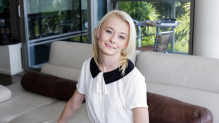 Gavin Kane Fucks Petite Maddy Rose - лучшее порно 24/7 на HOTSEXVIDEOS24.COM
