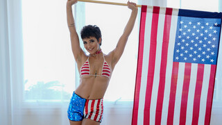 A Sizzling 4th of July - лучшее порно 24/7 на HOTSEXVIDEOS24.COM