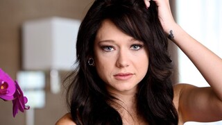Teen Sky Light Begs for Quickie with Jake Jace - смотрите горячие секс видео на HOTSEXVIDEOS24.COM