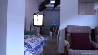 Logan's Wild Kitchen BTS - лучшее порно 24/7 на HOTSEXVIDEOS24.COM