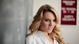 Teen Sierra Day Takes Tony's Big Cock - лучшее порно 24/7 на HOTSEXVIDEOS24.COM