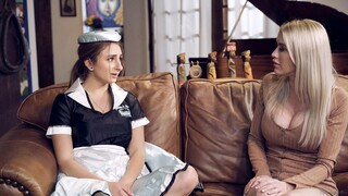 Blonde Stepdaughter Fingered by Brunette MILF - лучшее порно 24/7 на HOTSEXVIDEOS24.COM