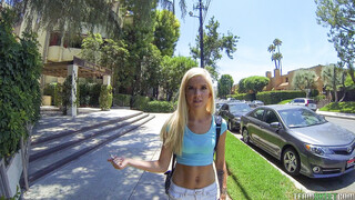 College Cutie Halle Von Does It For Cash - лучшее порно 24/7 на HOTSEXVIDEOS24.COM