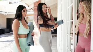 Interracial Threesome - Violet Myers, Kali Roses & Carolina Cortez - лучшее порно 24/7 на HOTSEXVIDEOS24.COM