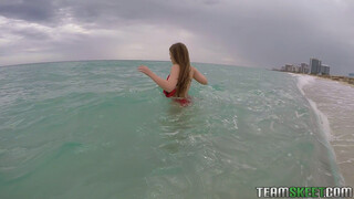 Bruno Dickemz Pounds Blonde Teen Hard - лучшее порно 24/7 на HOTSEXVIDEOS24.COM