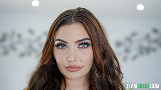 Stuck and Horny - Brick Danger Fucks Vivian Taylor - лучшее порно 24/7 на HOTSEXVIDEOS24.COM