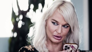 Seth Gamble titty fucks two big tit babes - лучшее порно 24/7 на HOTSEXVIDEOS24.COM