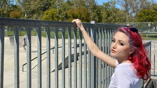 Teen Lola Fae Sucks Skater Boi's Cock Like a Pro - лучшее порно 24/7 на HOTSEXVIDEOS24.COM