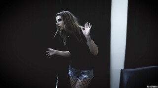 Teen Jill Kassidy Blows Older Man - Cumshot on Natural Tits - лучшее порно 24/7 на HOTSEXVIDEOS24.COM