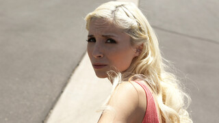 Shaved blonde Piper Perri deepthroats in Bounty Hunters E3 - лучшее порно 24/7 на HOTSEXVIDEOS24.COM