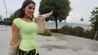 Young Valentina Nappi's Wild Blowjob Adventure in the Sky - лучшее порно 24/7 на HOTSEXVIDEOS24.COM