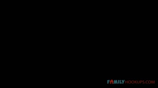 Stepfamily Fun - Penelope Woods Rides Stepdad Rough - лучшее порно 24/7 на HOTSEXVIDEOS24.COM