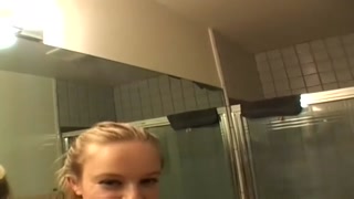Kandi gets wet and wild in the shower - смотрите горячие секс видео на HOTSEXVIDEOS24.COM