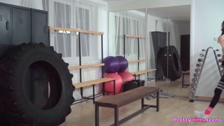 Hot gym cheat with busty teen Alyssa Bounty - лучшее порно 24/7 на HOTSEXVIDEOS24.COM