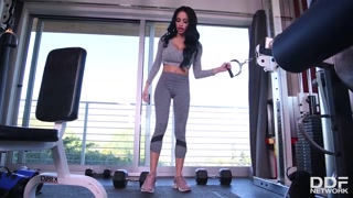 Shaved Pussy Victoria June Gym Fuck - лучшее порно 24/7 на HOTSEXVIDEOS24.COM