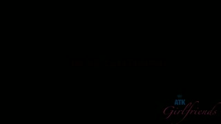 Tattooed Gia Paige catches every drop - POV handjob finish - лучшее порно 24/7 на HOTSEXVIDEOS24.COM