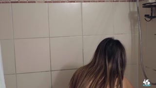 Amateur Lexi Aaane gets pussy licked before rough shower sex - лучшее порно 24/7 на HOTSEXVIDEOS24.COM