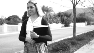Fresh schoolgirl Chloe Cherry gets fucked rough - смотрите горячие секс видео на HOTSEXVIDEOS24.COM