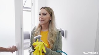 Clean My Room and My Pussy Too - лучшее порно 24/7 на HOTSEXVIDEOS24.COM