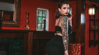 Caucasian Couple's Wild Ride - лучшее порно 24/7 на HOTSEXVIDEOS24.COM