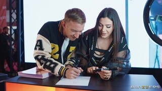 Danny D and Valentina in Berlin - лучшее порно 24/7 на HOTSEXVIDEOS24.COM
