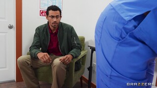 Interracial Medical Mayhem - лучшее порно 24/7 на HOTSEXVIDEOS24.COM