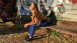 Couple Gets Naughty in Public - Alexis Crystal Takes Charge - лучшее порно 24/7 на HOTSEXVIDEOS24.COM