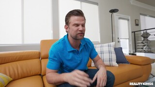 European Maid Gets Dirty in the USA - лучшее порно 24/7 на HOTSEXVIDEOS24.COM