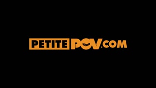 Flexy Fun with a Petite Twist - лучшее порно 24/7 на HOTSEXVIDEOS24.COM