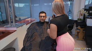 Natural Tits and Trimmed Pussy Get Oiled - лучшее порно 24/7 на HOTSEXVIDEOS24.COM