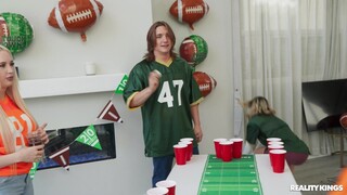 Game Day Interracial Doggystyle - лучшее порно 24/7 на HOTSEXVIDEOS24.COM