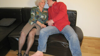 Hot 78-Year-Old Maria Gets Fingered & Sucked - лучшее порно 24/7 на HOTSEXVIDEOS24.COM